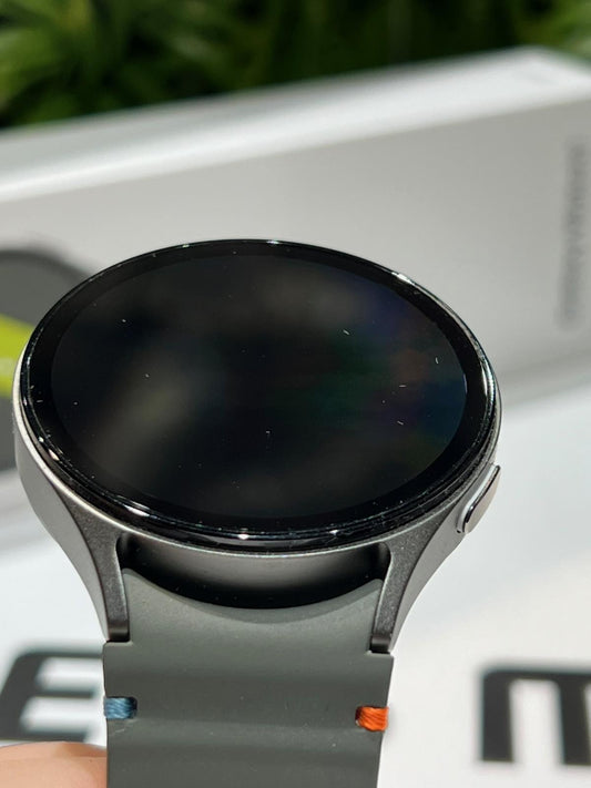 Samsung Galaxy Watch7 Kártyafüggetlen, 12 hó garancia
