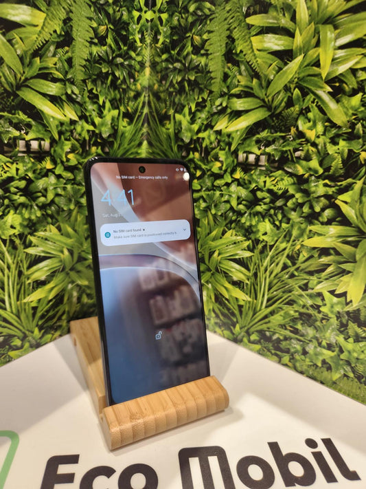 Motorola E13 Dual Sim 64 GB, 12 hó garancia