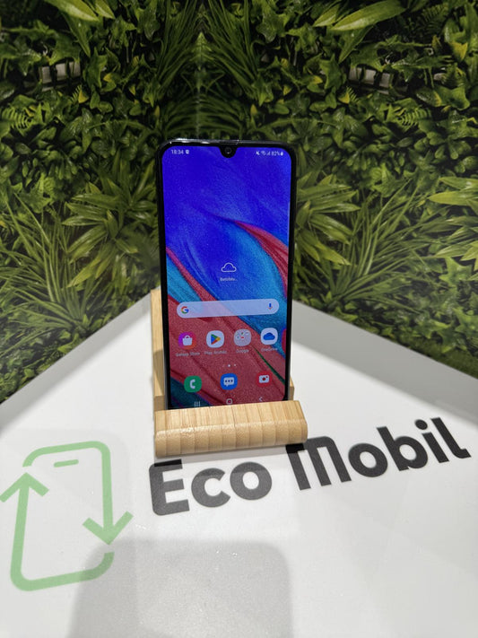 Samsung Galaxy A40 Dual Sim 64 GB, 12 hó garancia