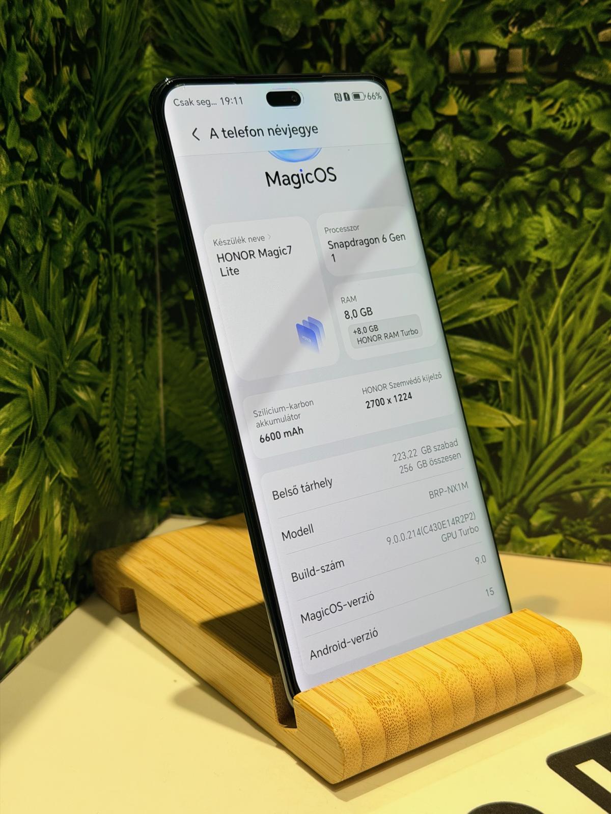 Honor Magic7 Lite Kártyafüggetlen 256 GB, 12 hó garancia