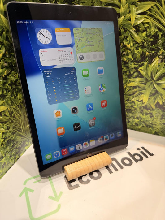 Apple iPad 8th Gen Wi-Fi 32 GB, 12 hó garancia