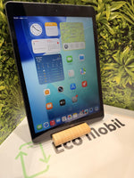Apple iPad 8th Gen Wi-Fi 32 GB, 12 hó garancia