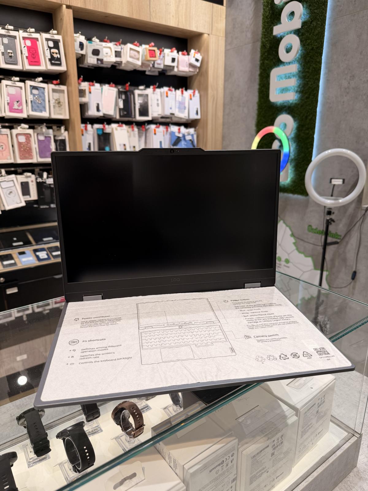 Lenovo LOQ 15AHP9 Wi-Fi 512 GB, 12 hó garancia