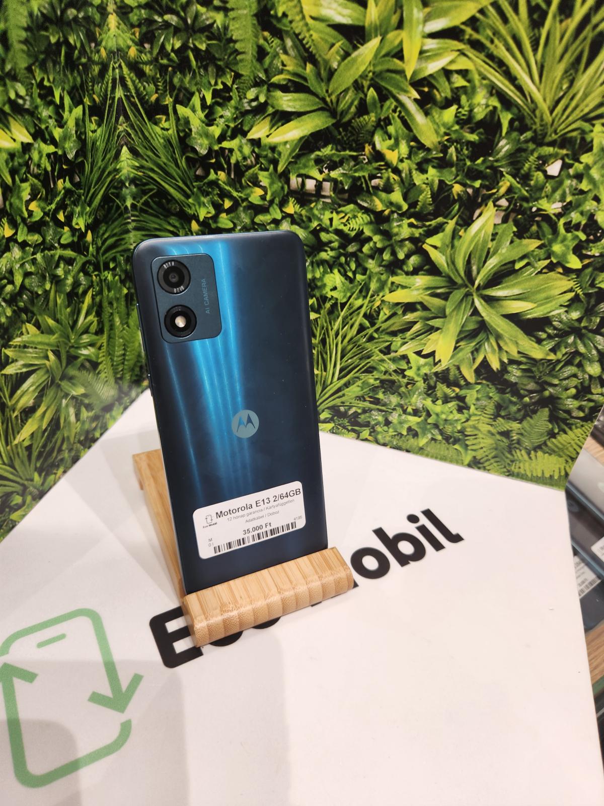 Motorola E13 Dual Sim 64 GB, 12 hó garancia