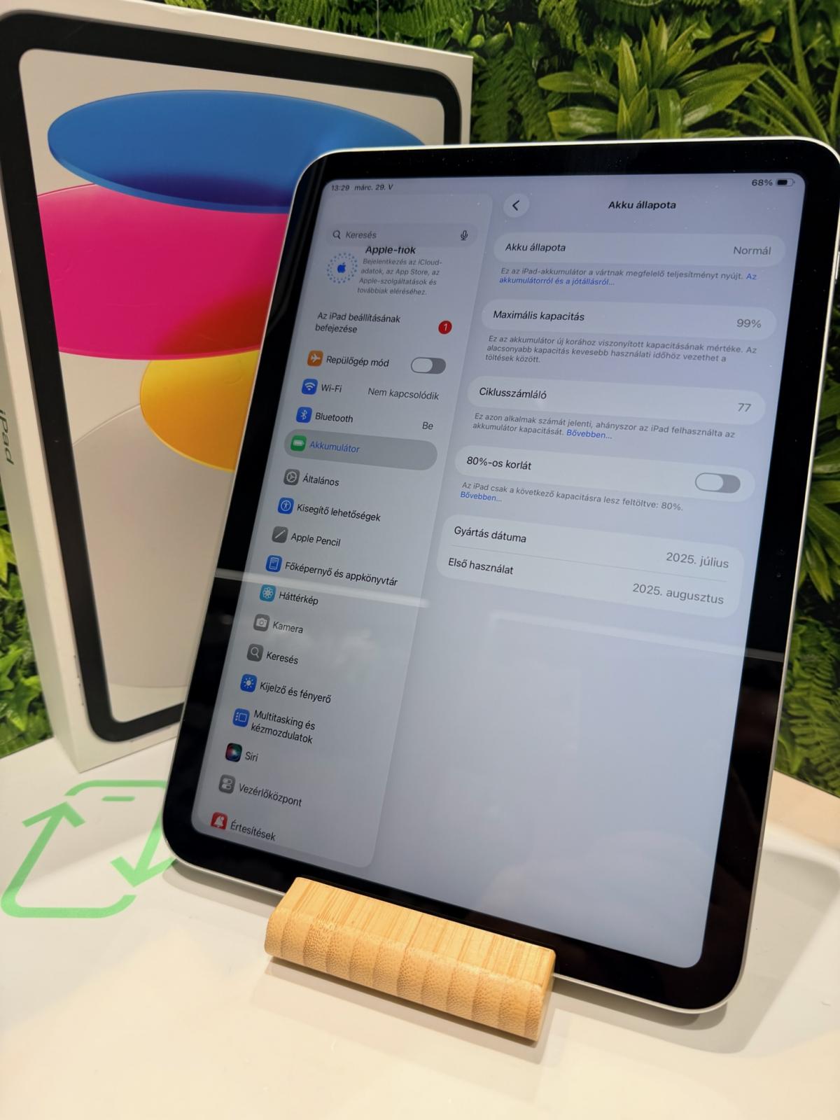 Apple iPad (A16) 2025 Wi-Fi 128 GB, 12 hó garancia