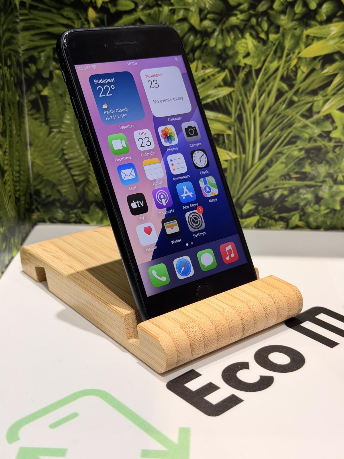 Apple iPhone SE (2022) Kártyafüggetlen 64 GB, 12 hó garancia